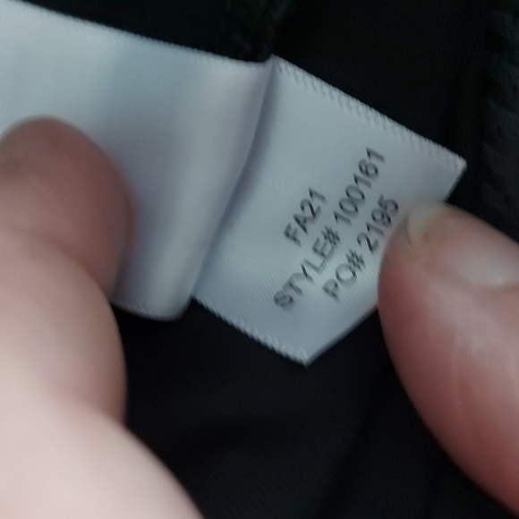 Rhone Commuter Pant Classic Straight leg with revolutionary stretch Size 38 Blac - Picture 11 of 13